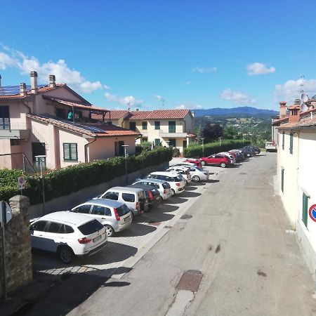 Il Lago Del Mugello B&B Барберино-ди- Муджелло Экстерьер фото