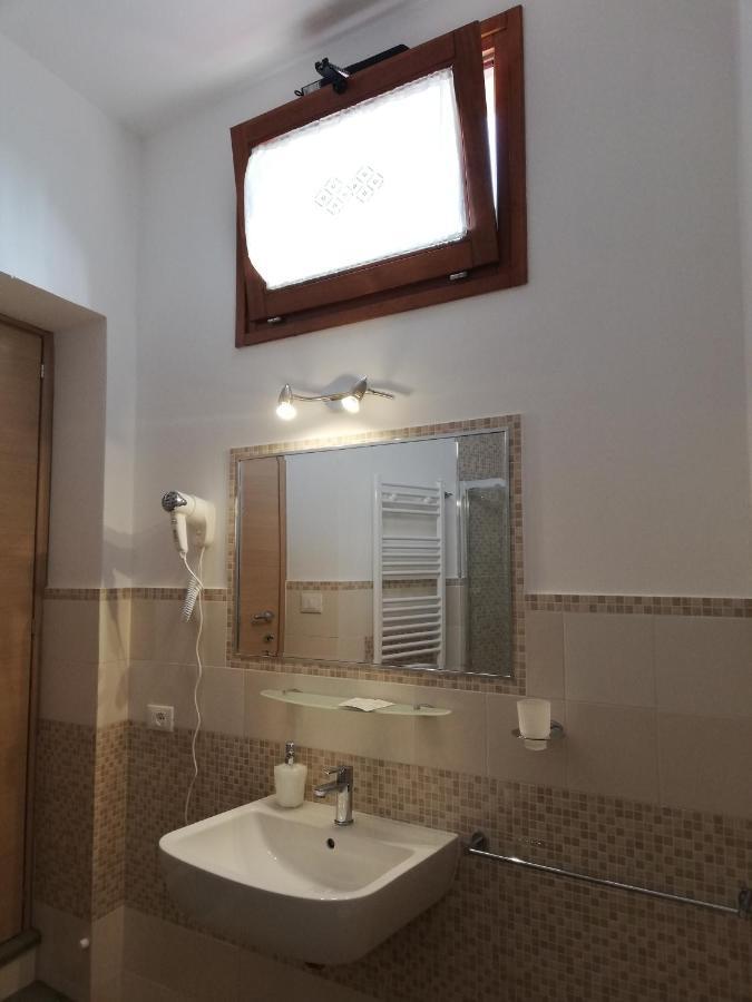 Il Lago Del Mugello B&B Барберино-ди- Муджелло Экстерьер фото