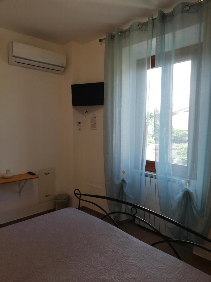 Il Lago Del Mugello B&B Барберино-ди- Муджелло Экстерьер фото