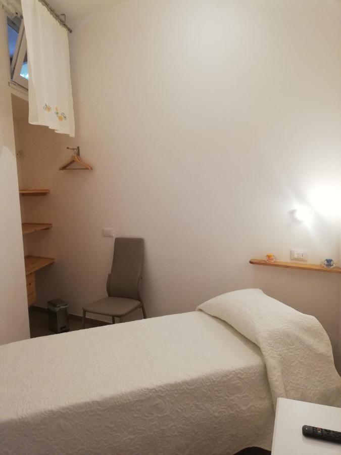 Il Lago Del Mugello B&B Барберино-ди- Муджелло Экстерьер фото